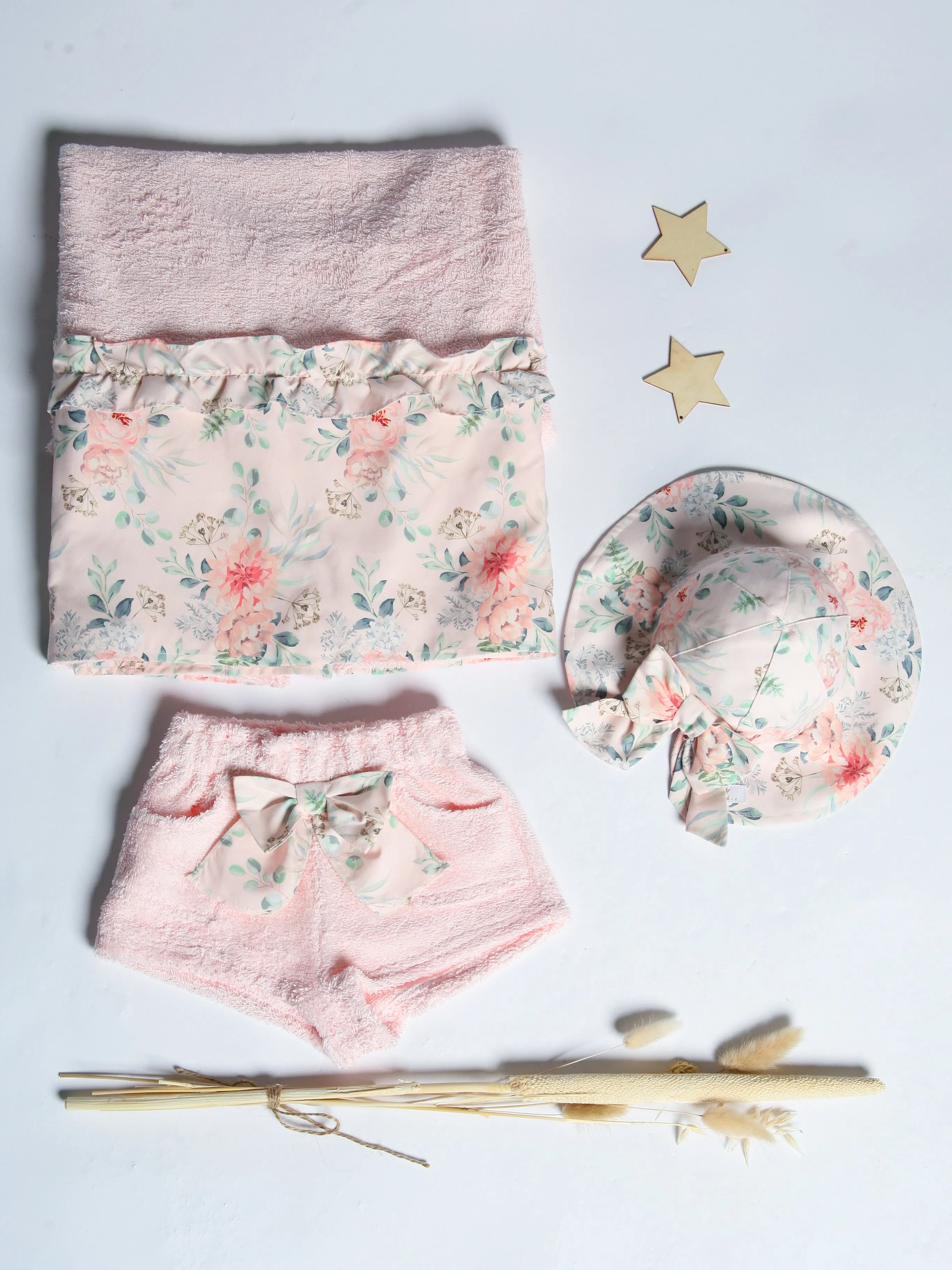 Fofettes 'Joana' Pink Towelling Shorts