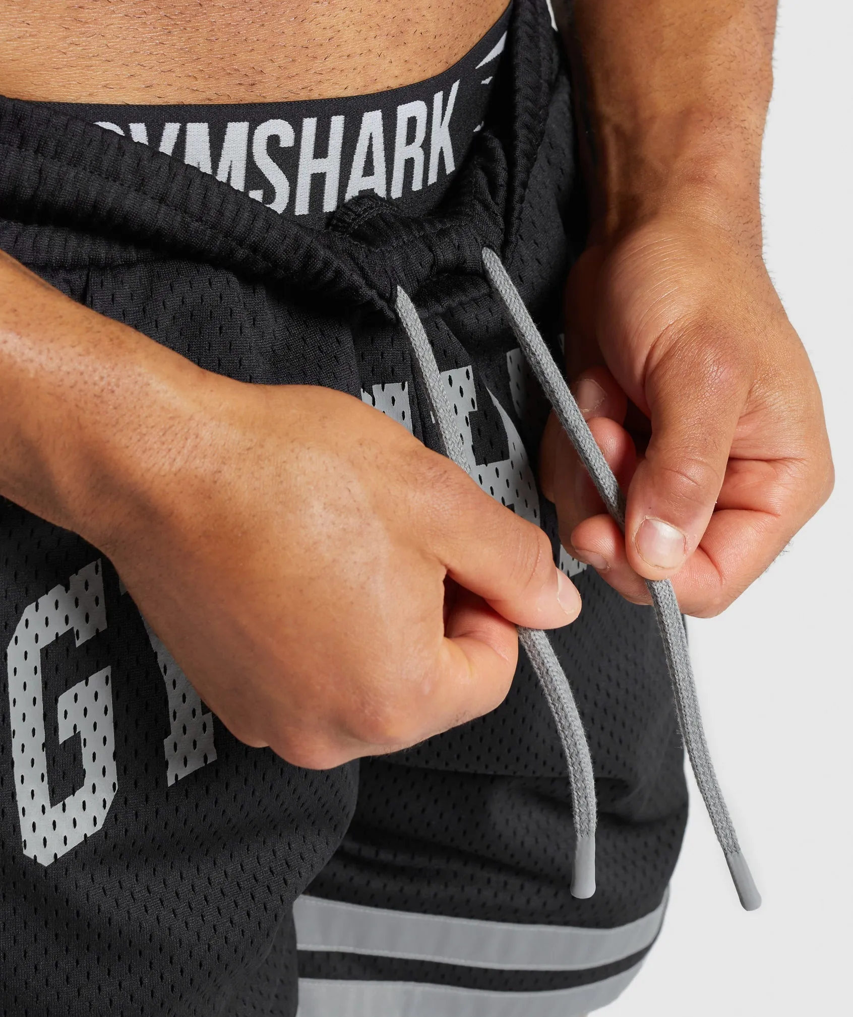 Gymshark Varsity Mesh Shorts - Black