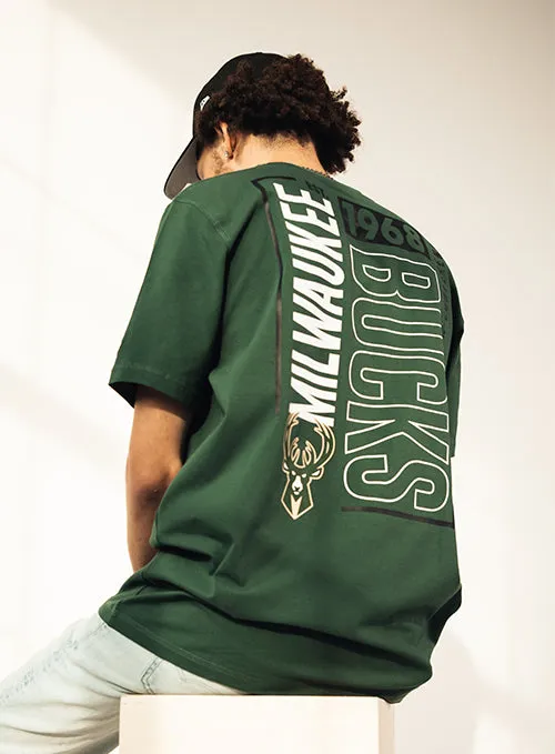 New Era Leisure Green Milwaukee Bucks T-Shirt