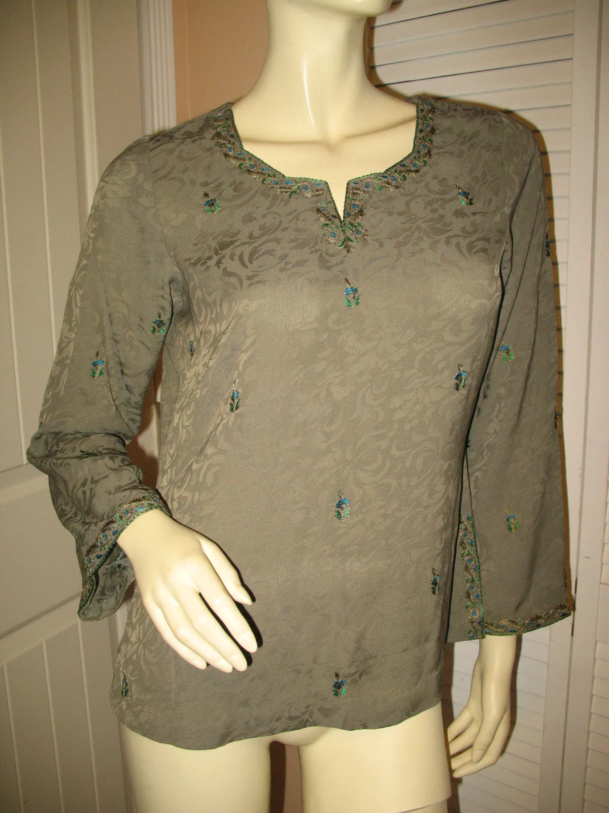NEW Womens Tops OLIVE GREEN Gold Embroidery BELL LONG SLEEVE TOP Asian Indian Style Clothes Clothing Medium